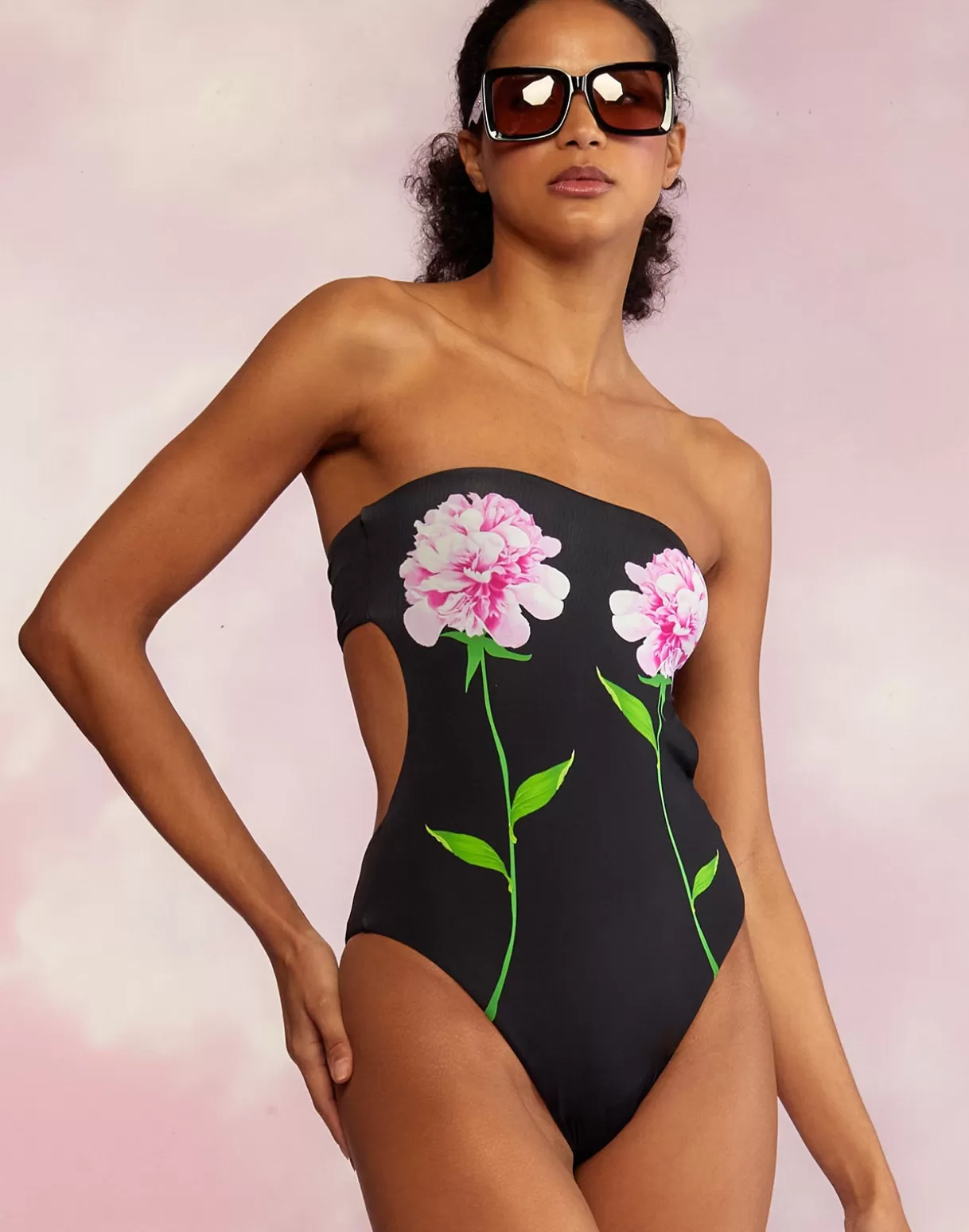 Hot Freya Strapless Swimsuit SURF & SWIM