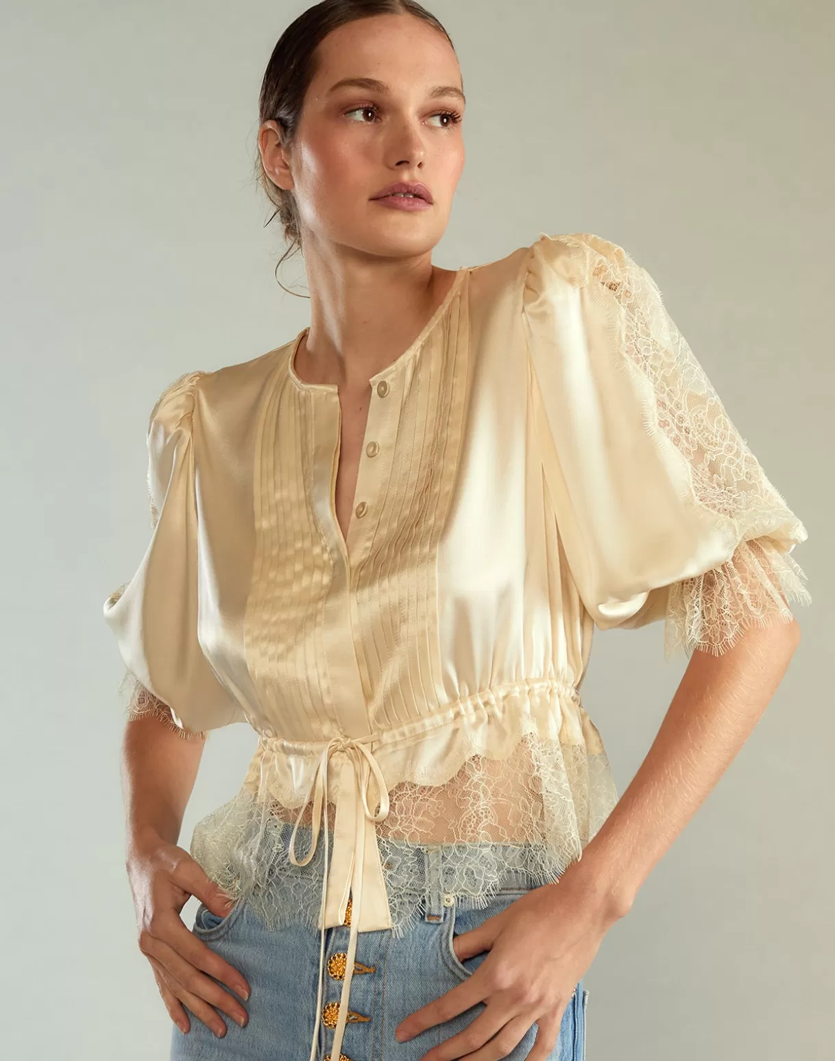 Outlet Lure Lace Blouse TOPS